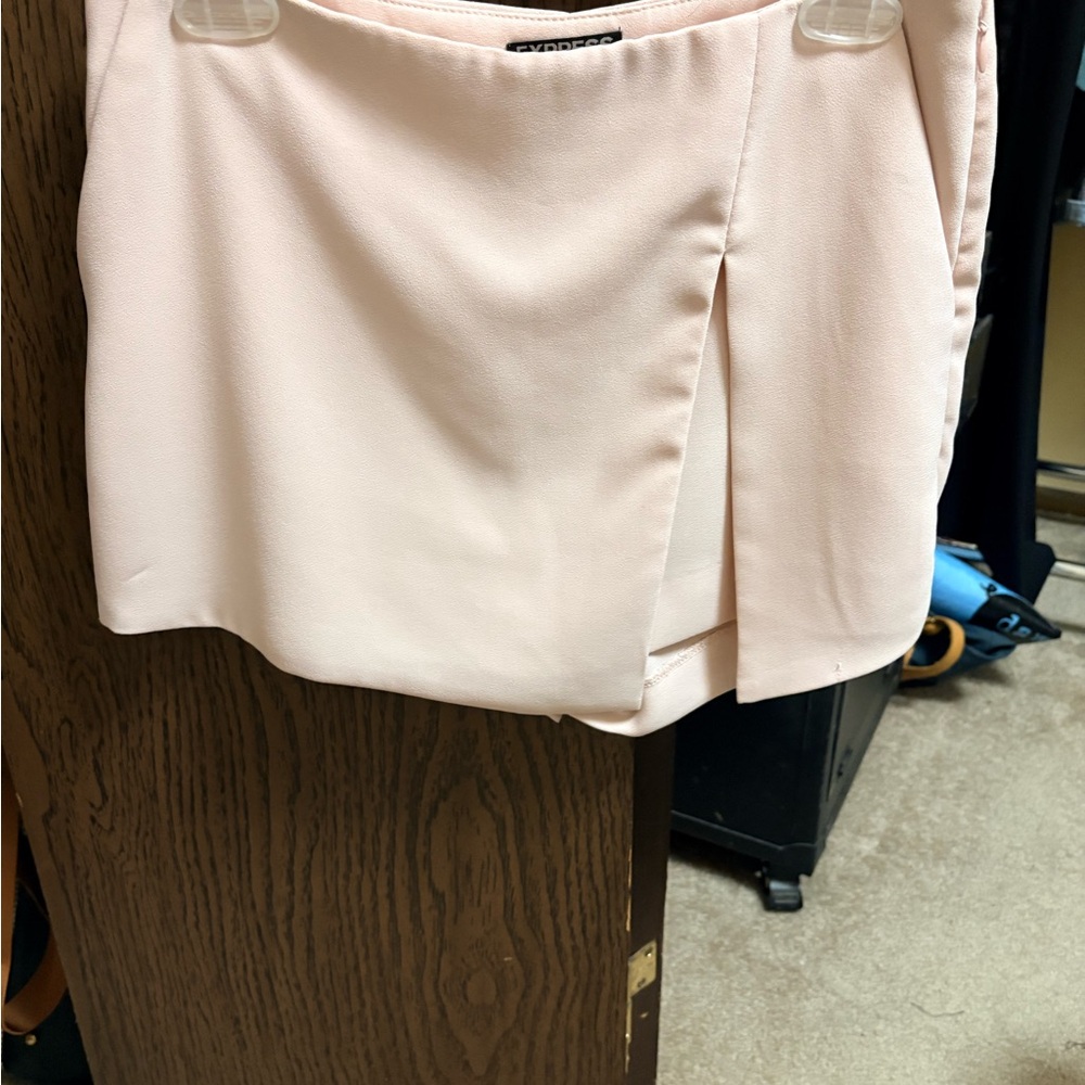 Express Light Pink Mini Skort